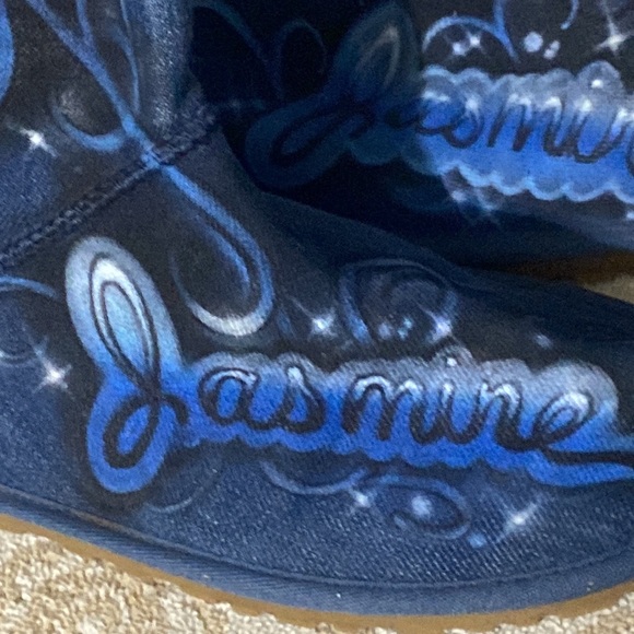 UGG Jasmine boots denim/leather sz7+J keyring💛🔑3” - Picture 4 of 17